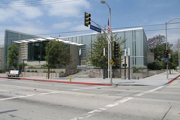 Library Silverlake from Web Site