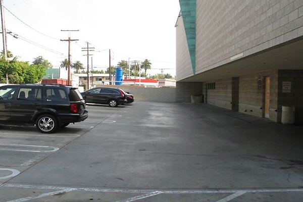 Parking-Lot-2