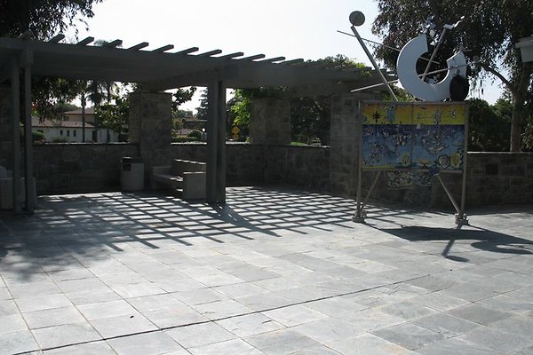 Plaza-2