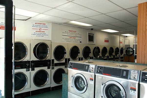 Laundry 1835 Pico Blvd