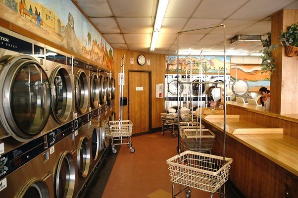 Laundry 2604 6th St @ Coronado