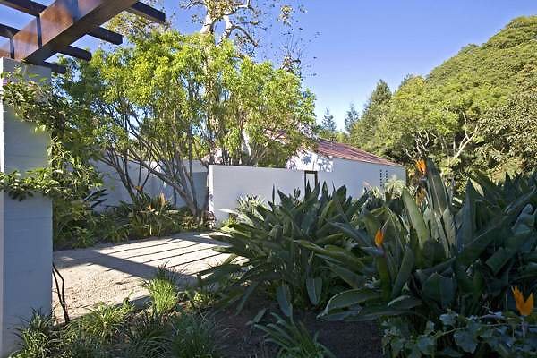 6153Bonsall03