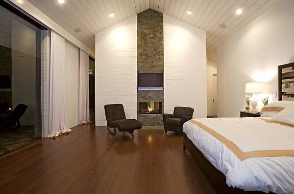 6153Bonsall44