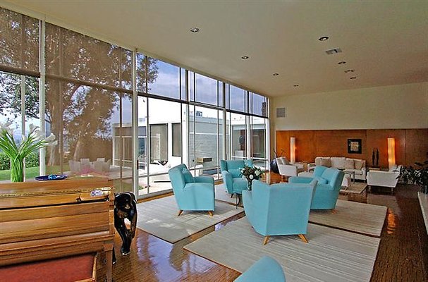 3 William Perrera-Style-026