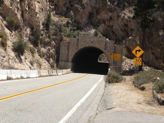 Angeles Crest Hwy. Tunnel03