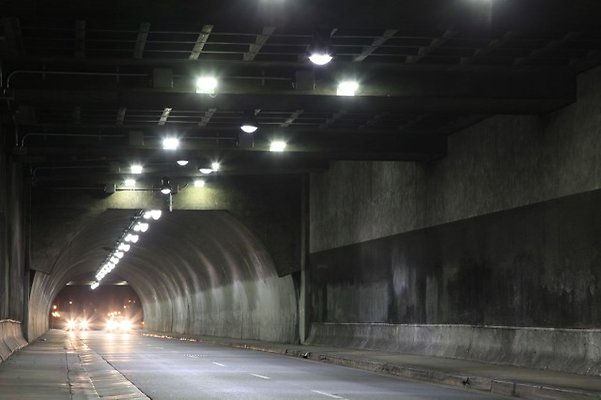 3rd.St.tunnel.Night.12
