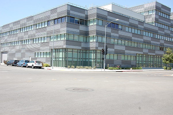 Campus Center At Bluff Creek Drive.Playa Vista