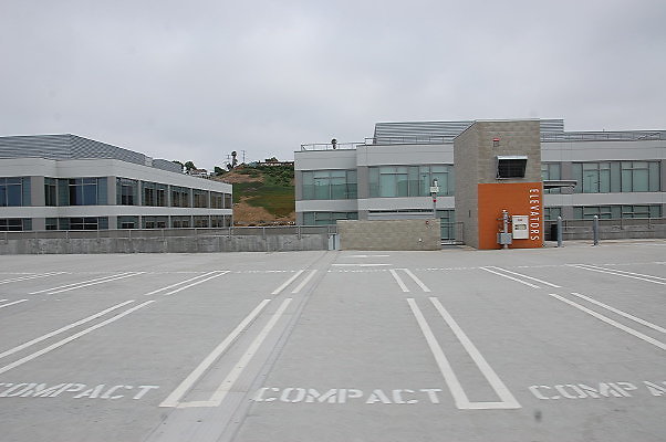 Playa.Parking Structure.12181.So.Campus72