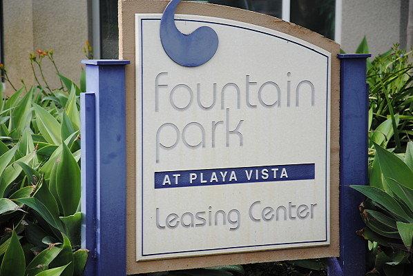 Fountain Park At Playa Vista