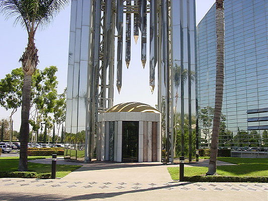 Crystal.Cathedral33