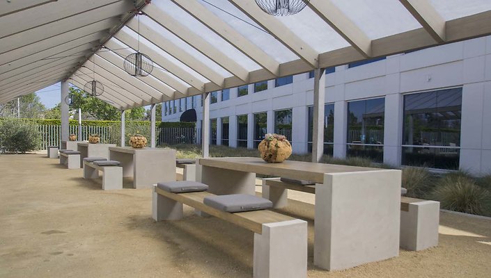 Hive-Outdoor-Lounge-Collaborative-Space-008