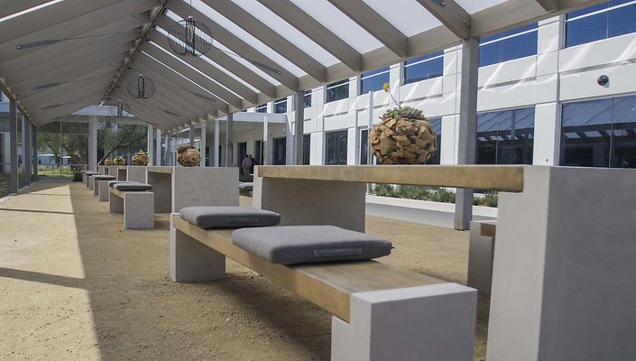 Hive-Outdoor-Lounge-Collaborative-Space-018