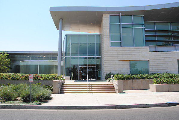 Beverly Hills Public Works Building