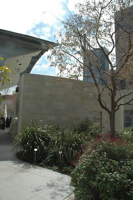 Disney.Hall.Ext.Theater.01