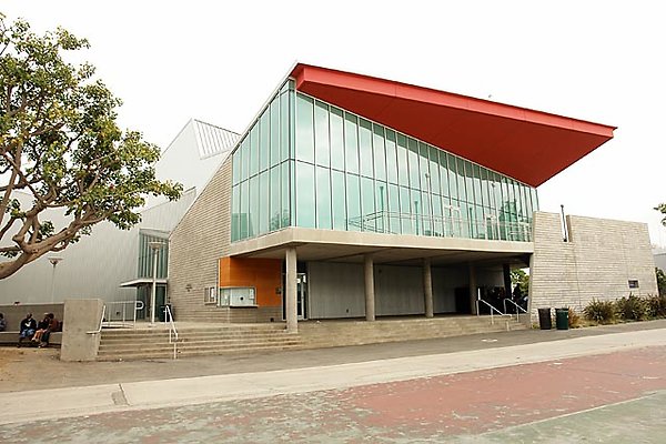 SMC Theater Arts Building06