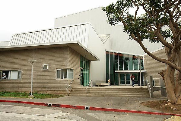 SMC Theater Arts Building16