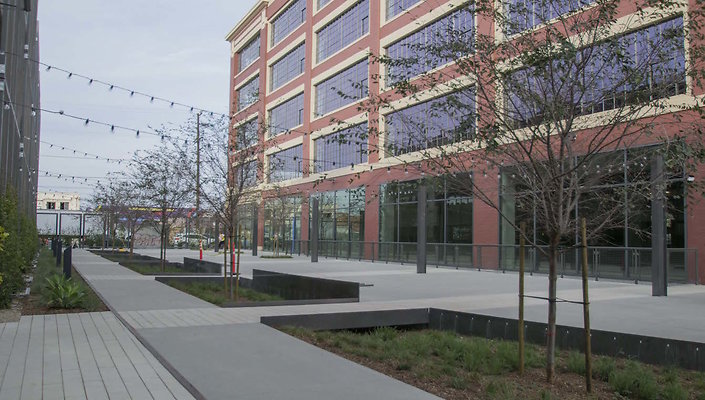 Ford-Factory-Plaza-16