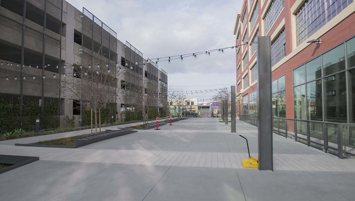 Ford-Factory-Plaza-11