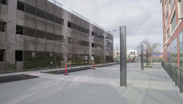 Ford-Factory-Plaza-07