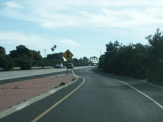 126 Fwy Westbound btwn Wells Rd and Victoria Ave