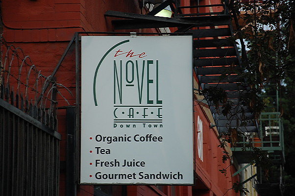 Novel Cafe.Arts District