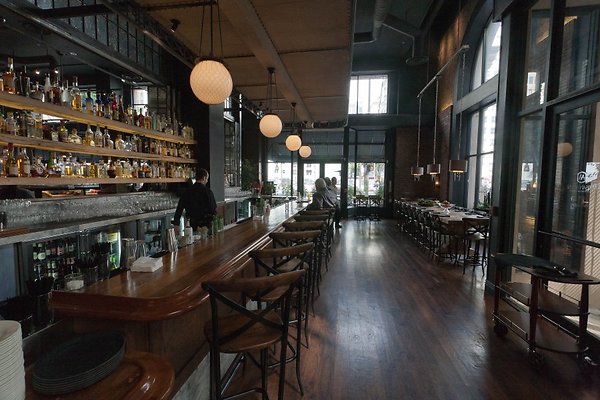 res ARTISAN HOUSE DOWNTOWNLA 004120217