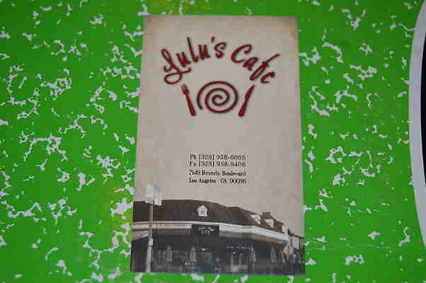 Lulus Cafe