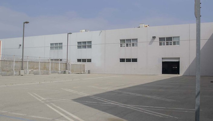 2444-Porter-1st-Floor-Parking-Lot-006