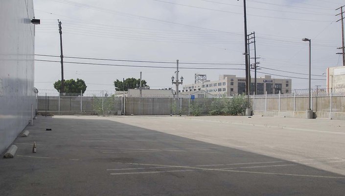 2444-Porter-1st-Floor-Parking-Lot-009