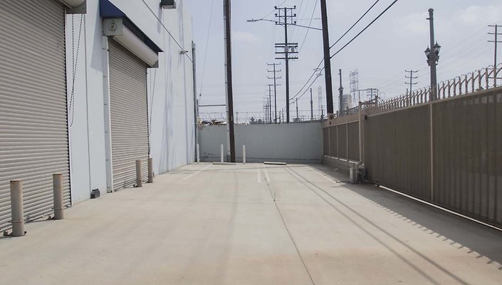 2444-Porter-1st-Floor-Parking-Lot-011