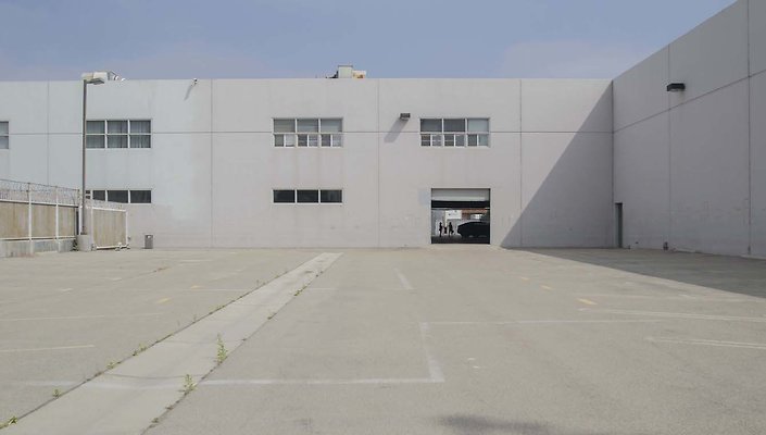 2444-Porter-1st-Floor-Parking-Lot-005