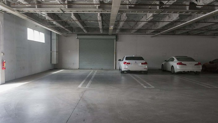 2444-Porter-1st-Floor-Parking-Garage-006