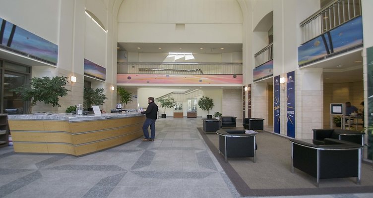 Los-Angeles-Chamber-of-Commerce-Lobby-26