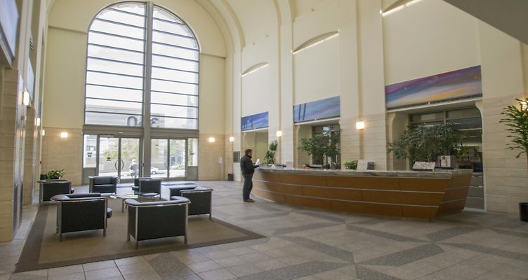 Los-Angeles-Chamber-of-Commerce-Lobby-22