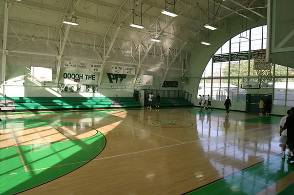Dorsey.HS.Old.Gym.12