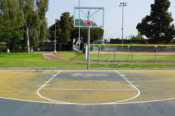 Baldwin.Hills.Rec.BBall.Ext.44