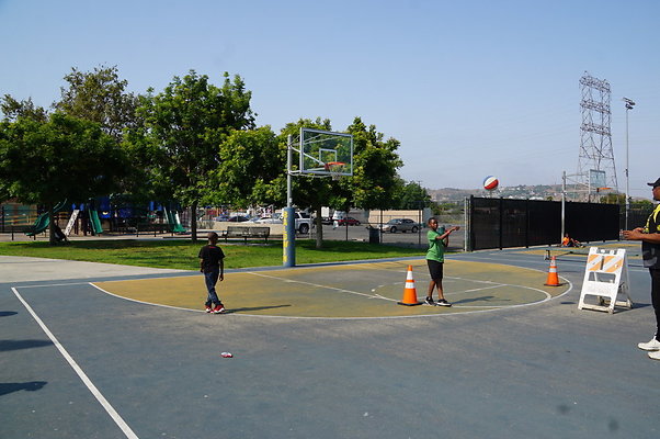 Baldwin.Hills.Rec.BBall.Ext.02