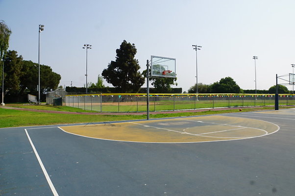 Baldwin.Hills.Rec.BBall.Ext.38