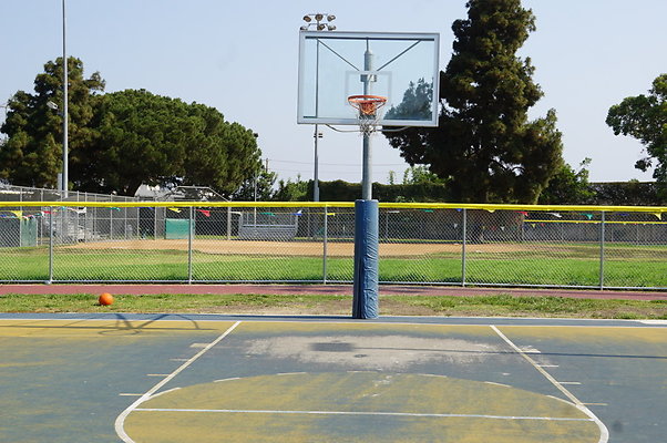 Baldwin.Hills.Rec.BBall.Ext.18