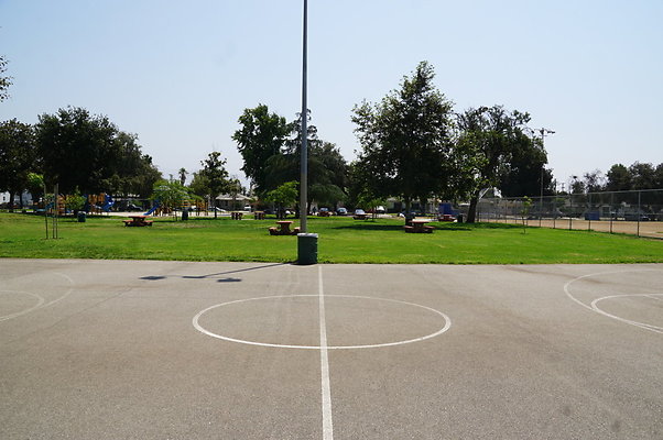Valley Plaza.Rec.BBall.Ext.09