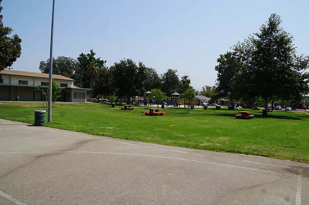 Valley Plaza.Rec.BBall.Ext.07