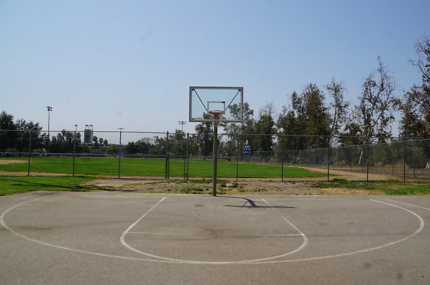 Valley Plaza.Rec.BBall.Ext.18