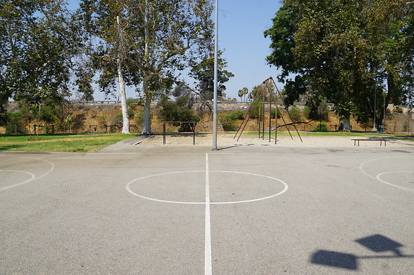 Valley Plaza.Rec.BBall.Ext.27