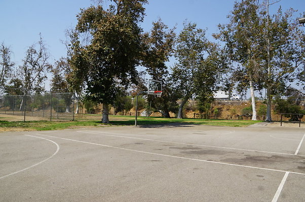 Valley Plaza.Rec.BBall.Ext.19