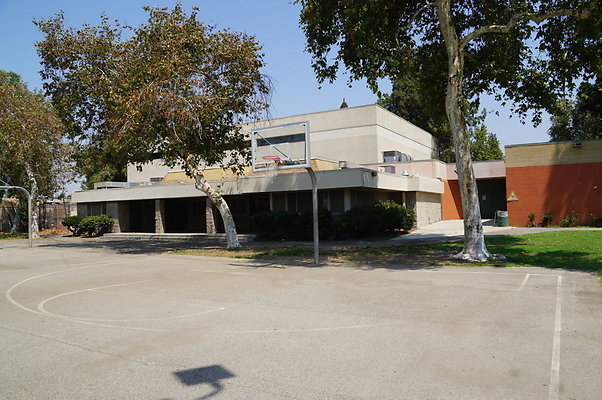 Valley Plaza.Rec.BBall.Ext.04