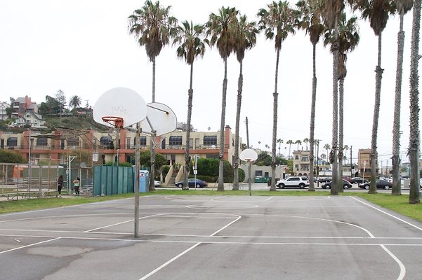 Del.Rey.BB.Court.16