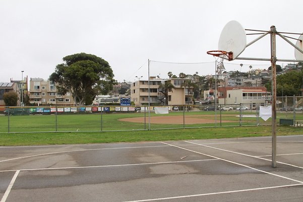 Del.Rey.BB.Court.18