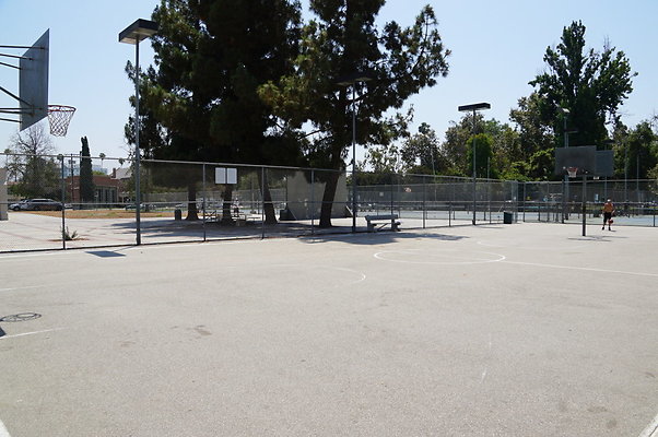 NoHo.Rec.BBall.Ext.32a