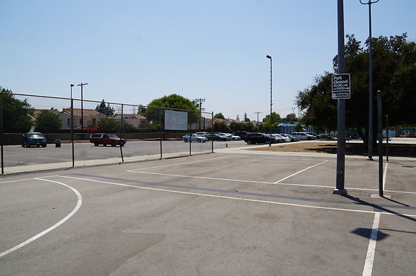 Northridge.Rec.BBall.Ext.25