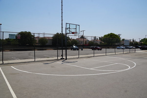 Northridge.Rec.BBall.Ext.17